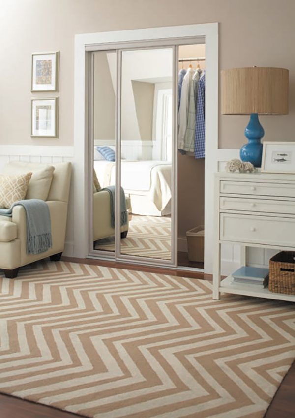 California Oak™ Closet door image 0