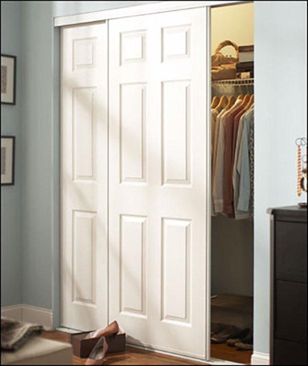 Colonial™ Closet Door image 0