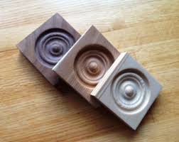 Wellington Plinth Block With Edge Detail image 0