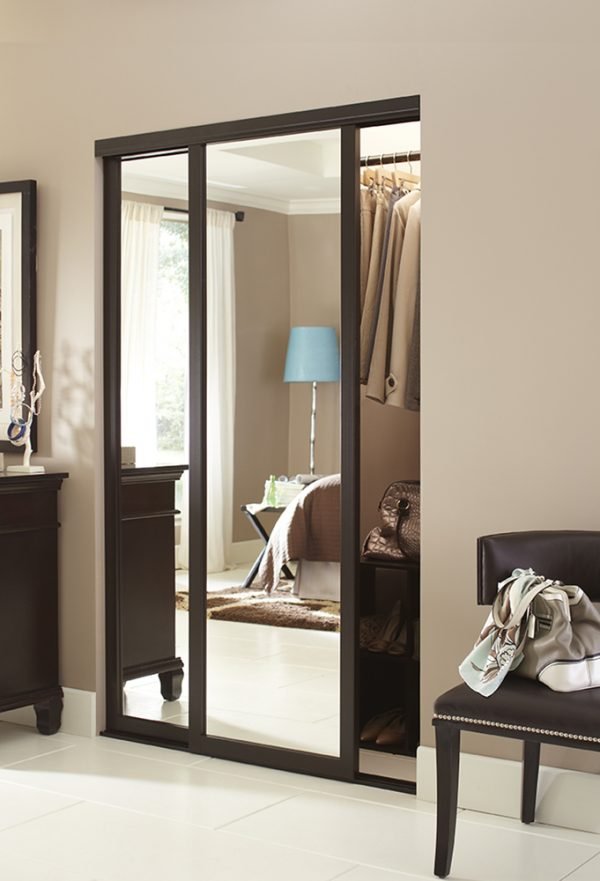 Serenity™ Closet door image 0