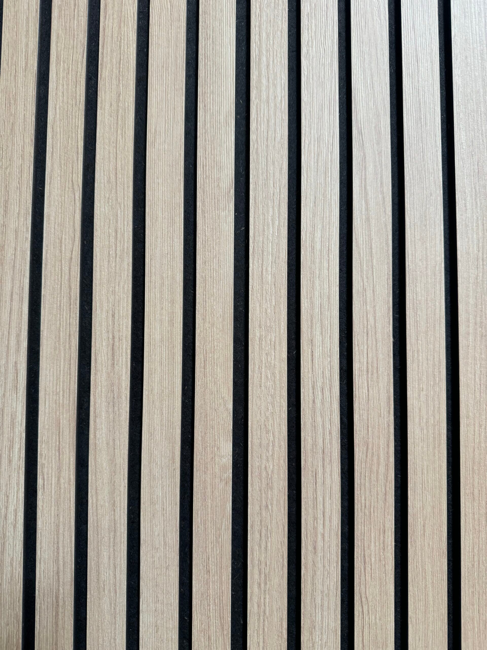 Oak Corvalo Wall Paneling (Wide) image 0